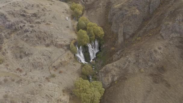 Shaki Wasserfall Armenien Natives Hlg Material Direkt Aus Der Nocke — Stockvideo