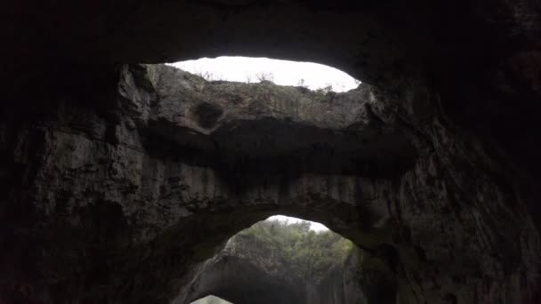 Devetashka Vista Caverna Bulgária — Vídeo de Stock