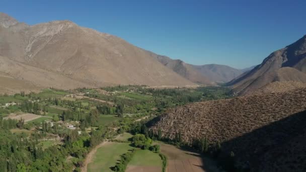 Aerial Tulahuen Home Lapislazuli Chile — Stock Video