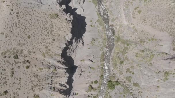 Вид Повітряний Безпілотник Cordillera Los Andes Каміно Embalse Yeso Чилі — стокове відео
