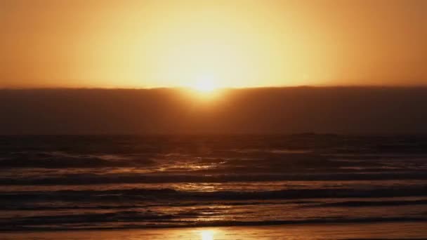 Schöner Und Epischer Orangener Sonnenuntergang Einer Chilenischen Küste — Stockvideo
