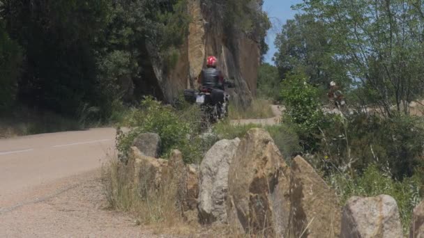 Motocyclistes Dans Les Rues Corse — Video
