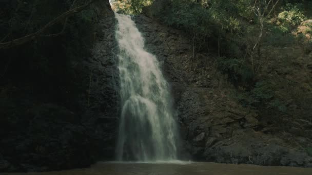 哥斯达黎加Cascada Montezuma瀑布 — 图库视频影像