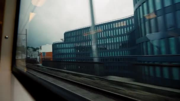 Met Trein Van Parijs Naar Versailles Frankrijk — Stockvideo