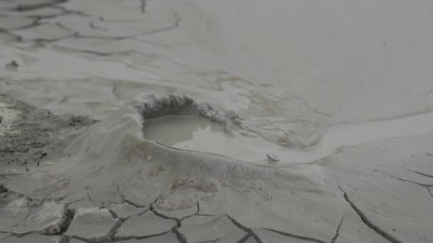 Ηφαίστεια Λάσπης Στο Φυσικό Μνημείο Takhti Tepha Γεωργία — Αρχείο Βίντεο