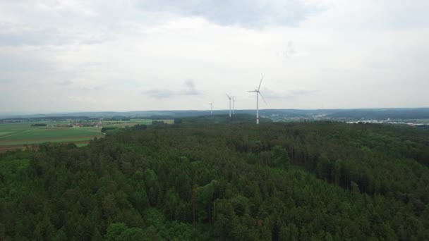 オーストリアの風力タービン ドイツ — ストック動画