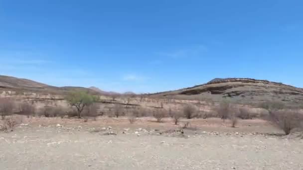 Suv Bil Körning Men Namibias Grus Vägar — Stockvideo