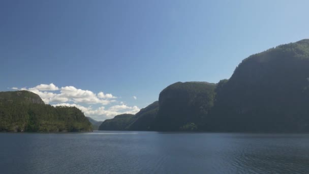 Gündüz Norveç Fiyortunun Güzel Manzarası Stok Çekim 