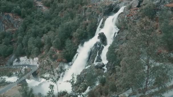 Wodospad Kleivafossen Norwegii Stopniowa Ustabilizowana Wersja Uważaj Również Natywny Materiał — Wideo stockowe