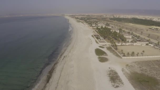 Vacker Utsikt Över Luften Längs Stranden Salalah Oman — Stockvideo