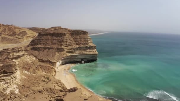 Aerial Wadi Hidden Bay Oman East Coast — Stok video