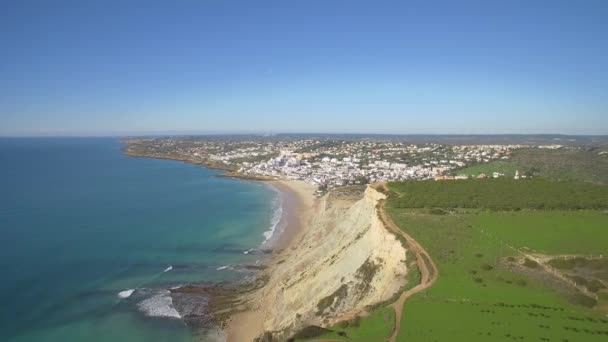 Antenne Steile Steilküste Bei Faro Portugal — Stockvideo