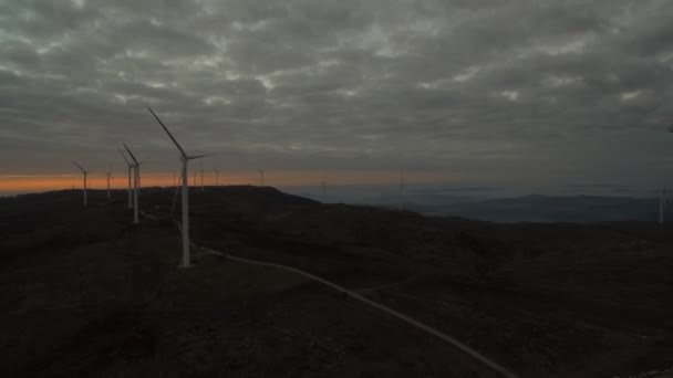 Antenn Flyger Ett Kraftverk Vid Solnedgången Portugal — Stockvideo