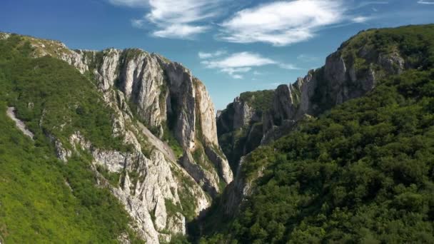 Повітряна Чилійська Ущелина Румунія — стокове відео