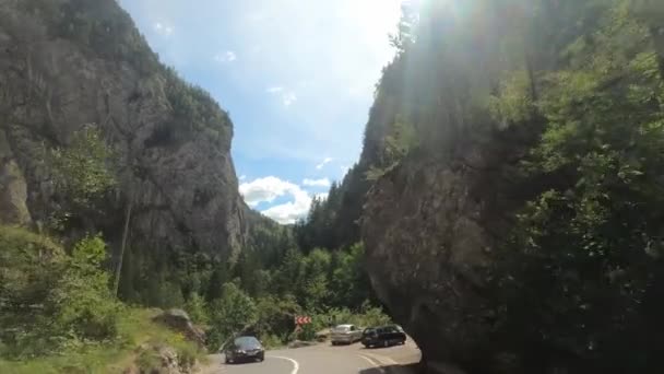 驾驶比卡兹峡谷 罗马尼亚 — 图库视频影像