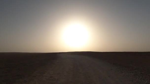 推动走向世界的边缘 沙特阿拉伯 — 图库视频影像