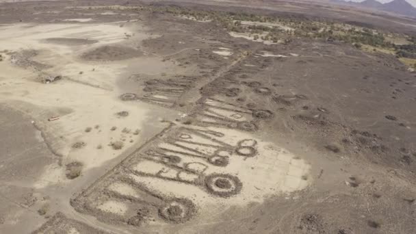 Aerial Ancient Stony Graveyard Saudi Arabia — Stockvideo