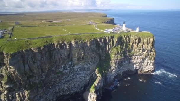 Aerial Dunnet Head Coastline Scotland — 비디오