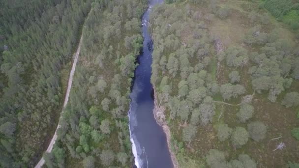 Aerial View Loch Beinn Mheadhoin Glen Affric Scotland — 비디오