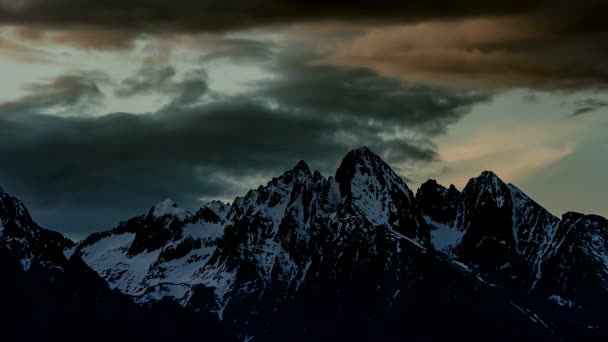 Ορεινή Περιοχή Δραματικά Σύννεφα Pan High Tatra Podbanske Σλοβακία — Αρχείο Βίντεο