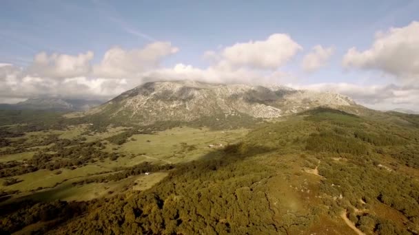 西班牙安达卢西亚 靠近山脉和山脉飞行 分级版本 — 图库视频影像