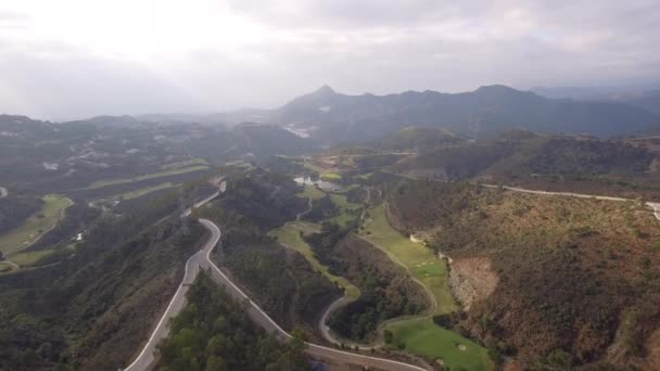 Aérea Vista Campo Golf Curvas Horquilla Andalucía España — Vídeos de Stock