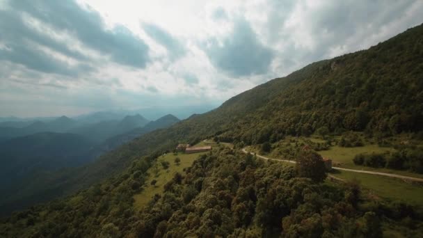Nad Torrent Dels Llorers Hiszpania Pireneje — Wideo stockowe