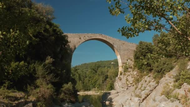 Pont Medieval Llierca Pirinéus Espanha — Vídeo de Stock