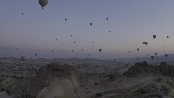 Vakker Antenne Utsikt Hot Air Ballonger Cappadocia Tyrkia – stockvideo