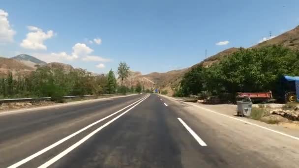 Köra Genom Bergiga Turkiska Landskap — Stockvideo