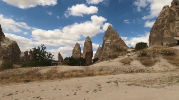 카파도 카보시 사이에 동굴들이 의산들 페어리 — 비디오