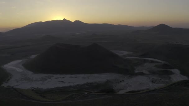 Güzel Hava Manzarası Meke Krateri Gölü Tuzla Türkiye — Stok video