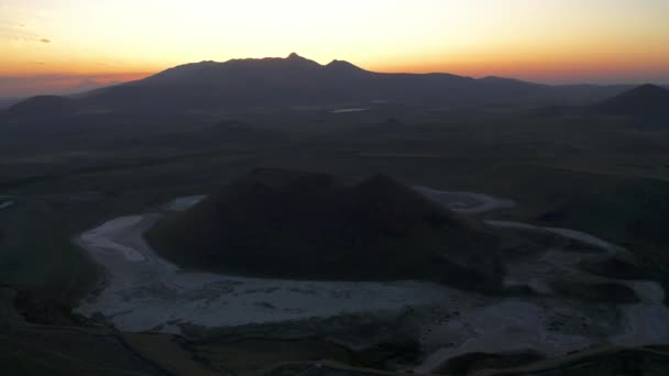 Vacker Utsikt Över Luften Meke Krater Sjön Tuzla Turkiet — Stockvideo