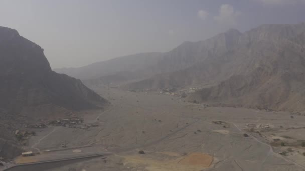 Aerial Wadi Ghalilah United Arab Emirates — Stockvideo