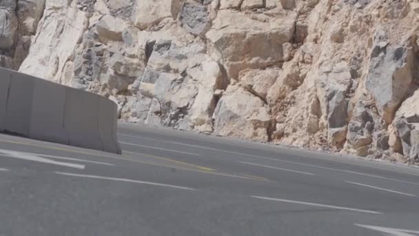 アラブ首長国連邦 ジェーベル ジャイスでのスポーツカーラリーの映像 — ストック動画