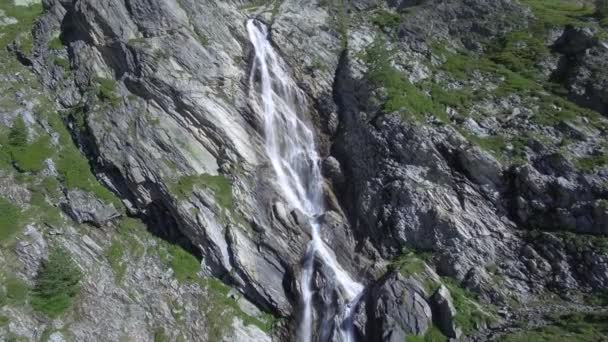 Flying Waterfalls Rifugio Scarfiotti Italy — Stock Video