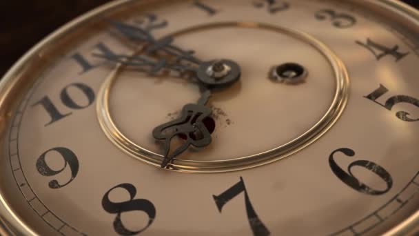 Vintage Saat Yüzünün Görünümünü Kapat — Stok video