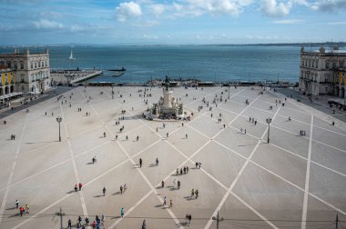 Lizbon, Portekiz 'in yukarısından Praca do comercio (Ticaret Meydanı)
