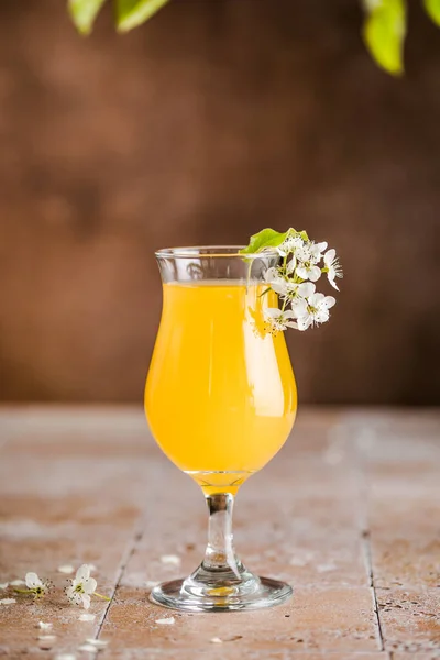 stock image Classic cocktail glass table in night club restaurant. Alcohol resresh drink, close-up. Modern beverage