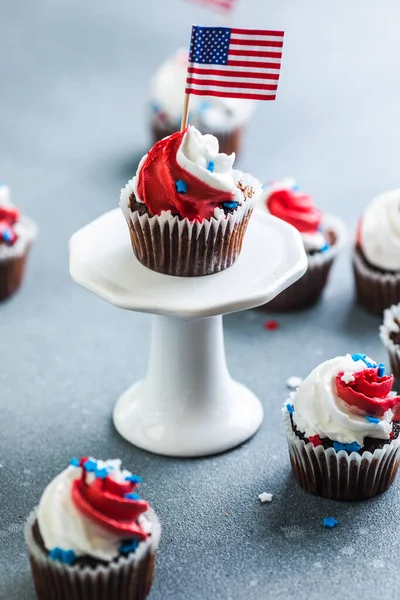 Ημέρα Ανεξαρτησίας Ιουλίου Αμερικάνικο Πατριωτικό Κόμμα Αμερικανικά Σύμβολα Γλυκό Cupcakes — Φωτογραφία Αρχείου