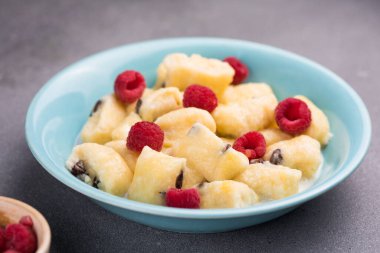 Geleneksel Rus, Ukrayna süzme peyniri 