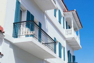 Kolombiya 'nın eski Cartagena kasabasında balkonlar bulundu.