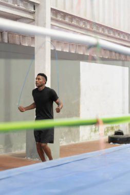 İp atlama, boks ringinde çevikliği ve dayanıklılığı arttırma odaklı atlet