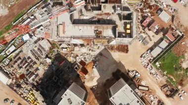 Büyük konut inşaat alanı, Aerial