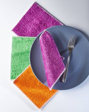 bulaşık yıkamak için renk mutfak peçeteleri.