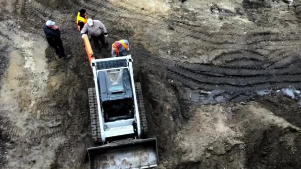 Kyiv Ukraine December 2021 Workers Construction Site Excavated Pit Top — Stok video