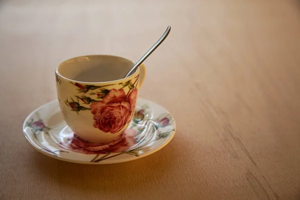 Чашка Горячего Кофе Кофейными Зёрнами Заднем Плане Лицензионные Стоковые Изображения