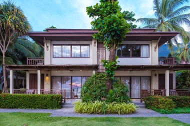 Koh Chang Tayland Ekim 2022, Kacha tropik Koh Chang Adası 'nda lüks bir otele başvurdu.. 