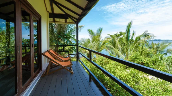 Koh Kood Thailand October 2022 Luxury Vacation Bungalow Тропічному Саду — стокове фото