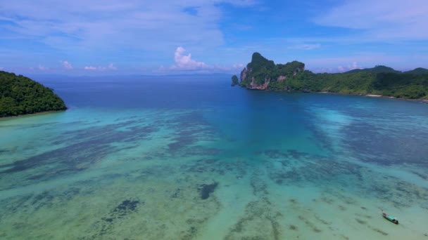 Koh Phi Don Tailândia Turqouse Cor Oceano Com Caiaques Barcos — Vídeo de Stock